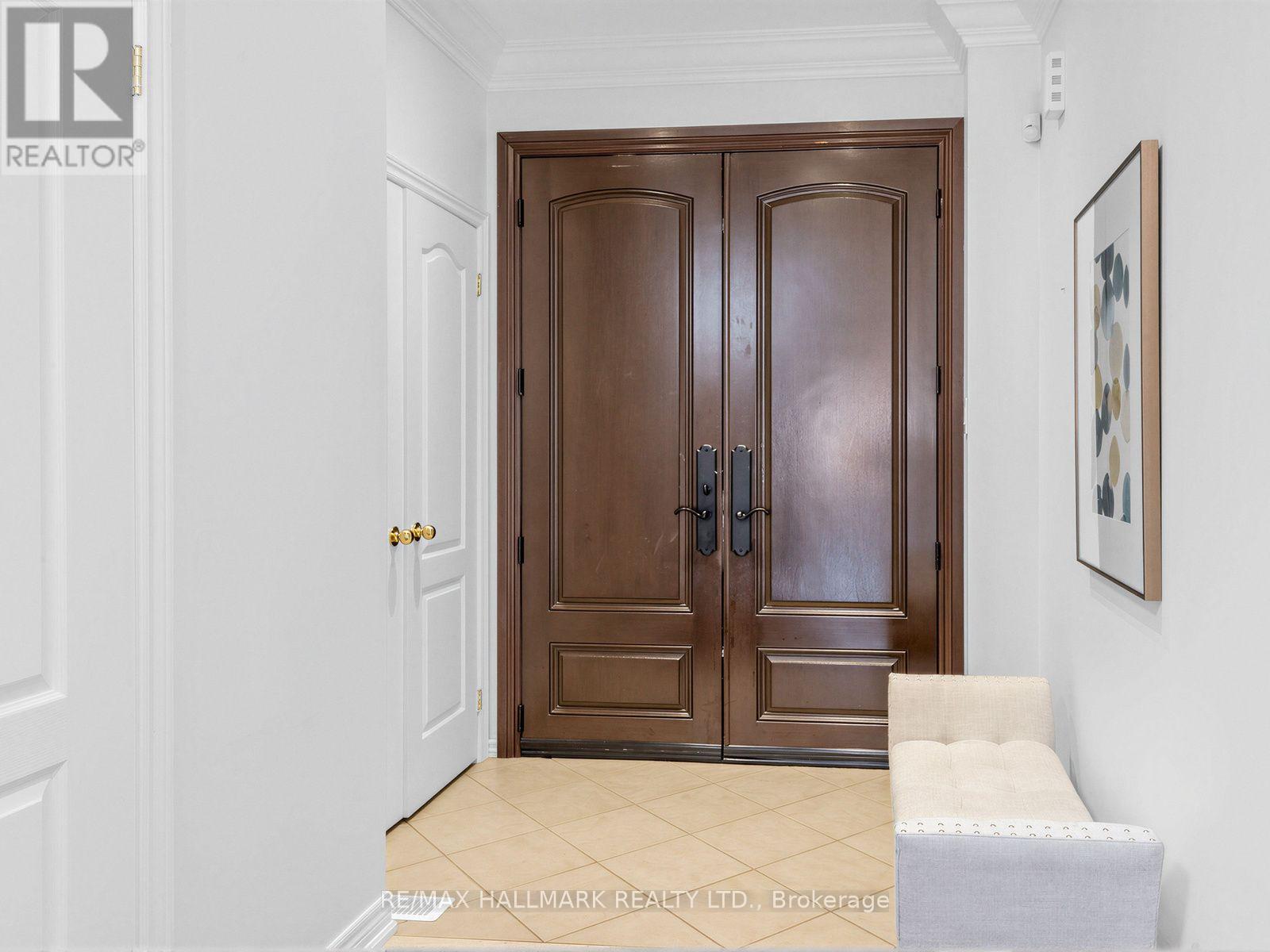 37 Cherry Bush Road, Vaughan (Patterson), Ontario  L6A 0R9 - Photo 4 - N14086514