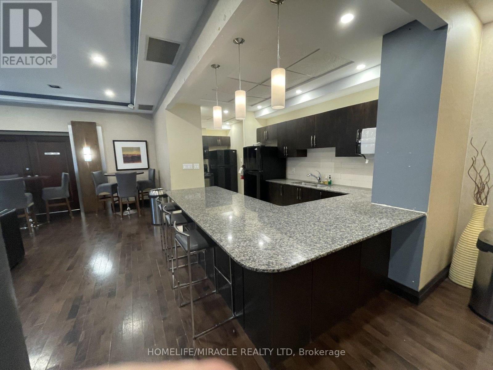 2108 - 3504 Hurontario Street, Mississauga, Ontario  L5B 0B9 - Photo 12 - W13876406
