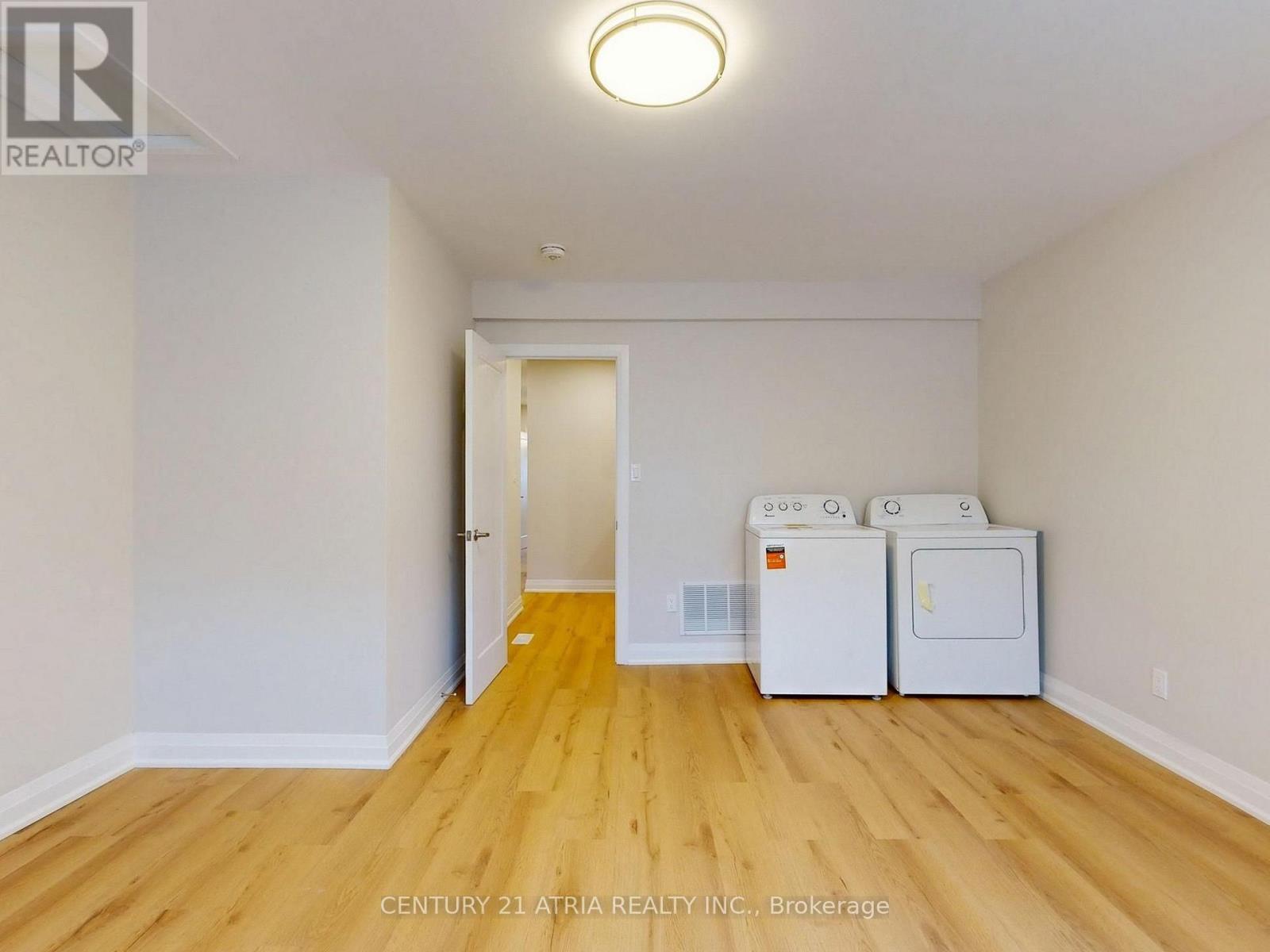 Upper - 92 Lappin Avenue, Toronto (Dovercourt-Wallace Emerson-Junction), Ontario  M6H 1Y4 - Photo 11 - W14086562