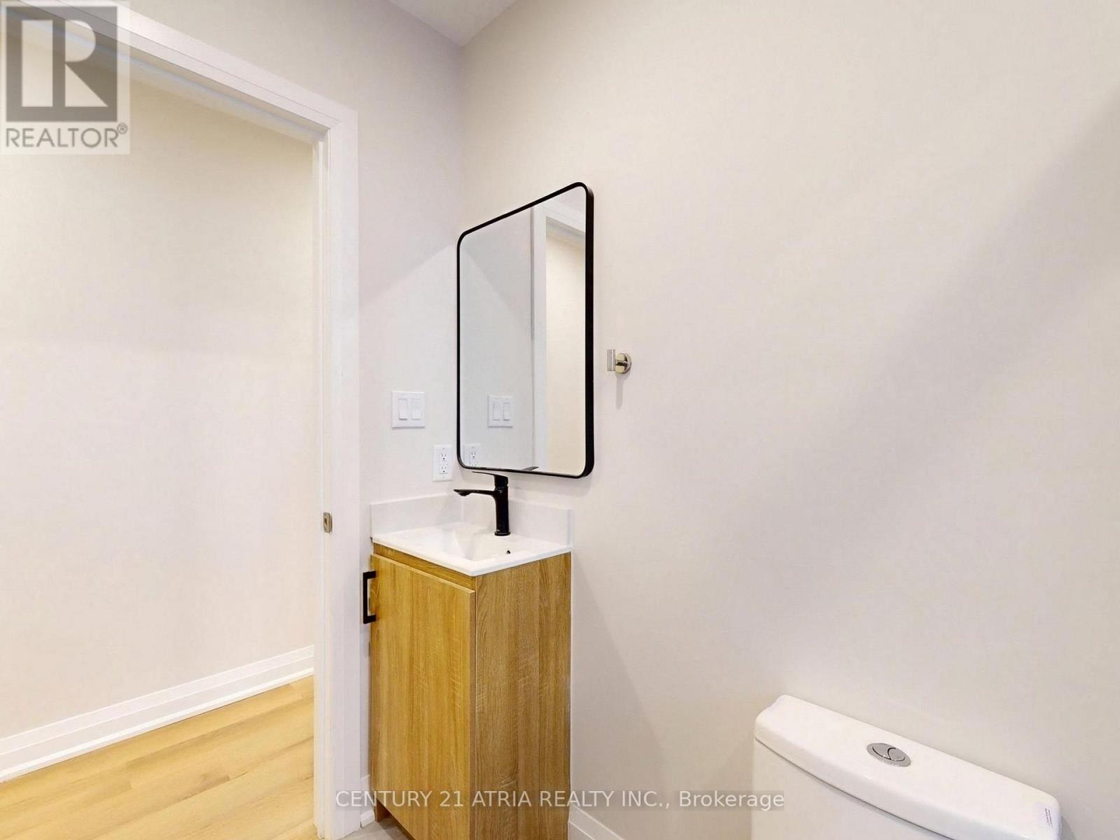 Upper - 92 Lappin Avenue, Toronto (Dovercourt-Wallace Emerson-Junction), Ontario  M6H 1Y4 - Photo 30 - W14086562