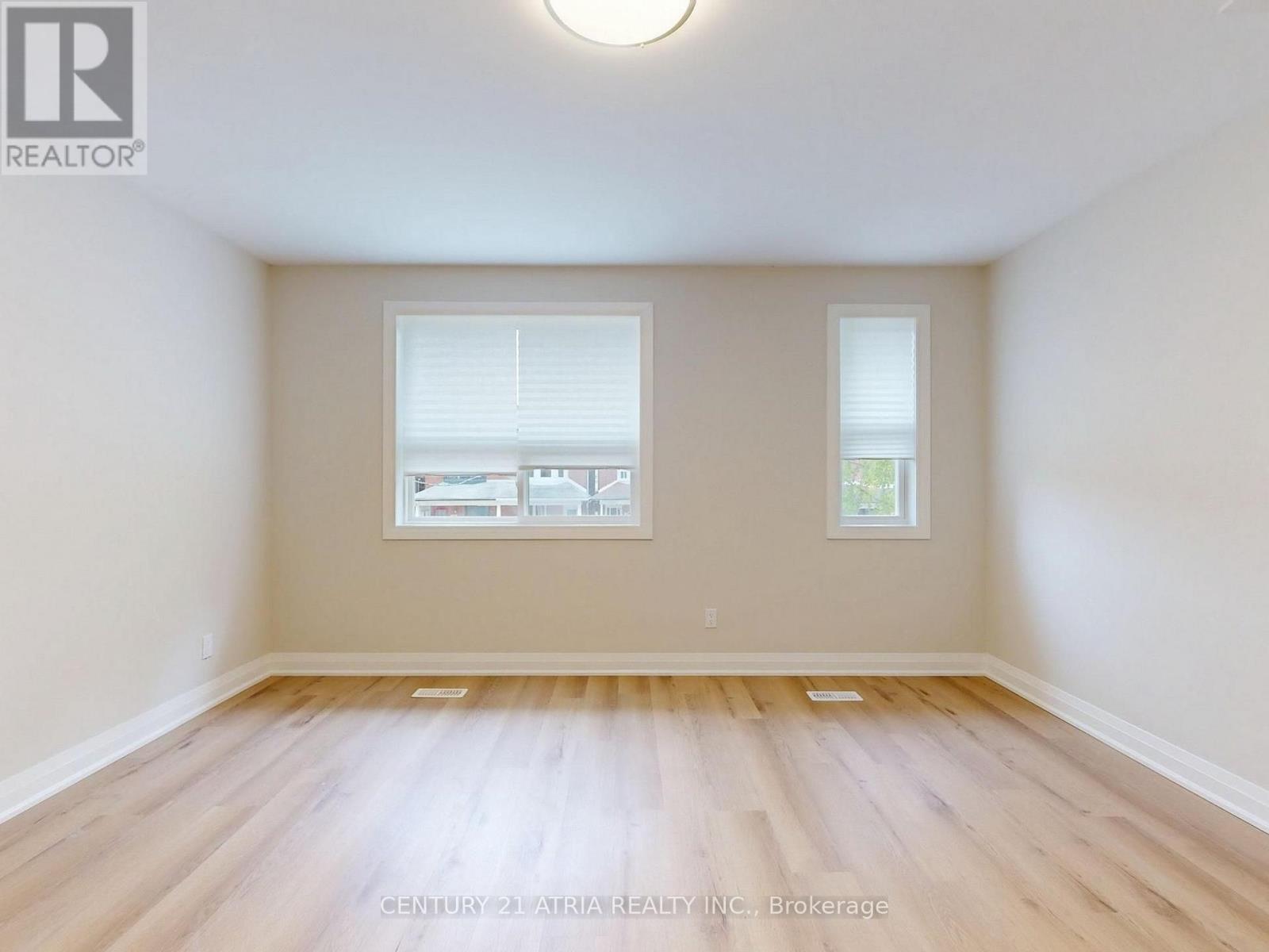 Upper - 92 Lappin Avenue, Toronto (Dovercourt-Wallace Emerson-Junction), Ontario  M6H 1Y4 - Photo 7 - W14086562