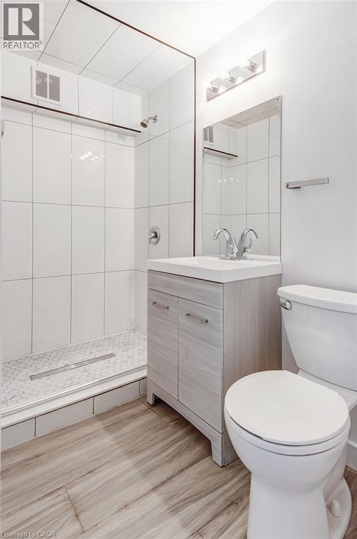 105 Dixon Street, Kitchener, Ontario  N2G 3E8 - Photo 18 - 40870789