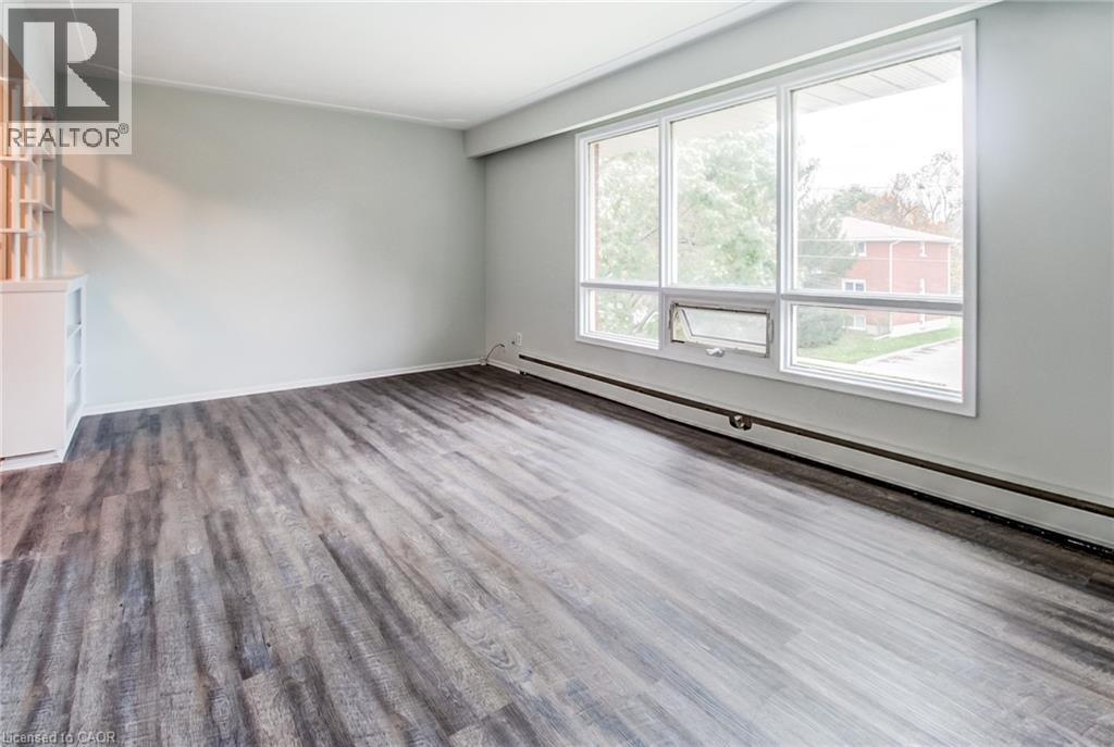 105 Dixon Street, Kitchener, Ontario  N2G 3E8 - Photo 24 - 40870789