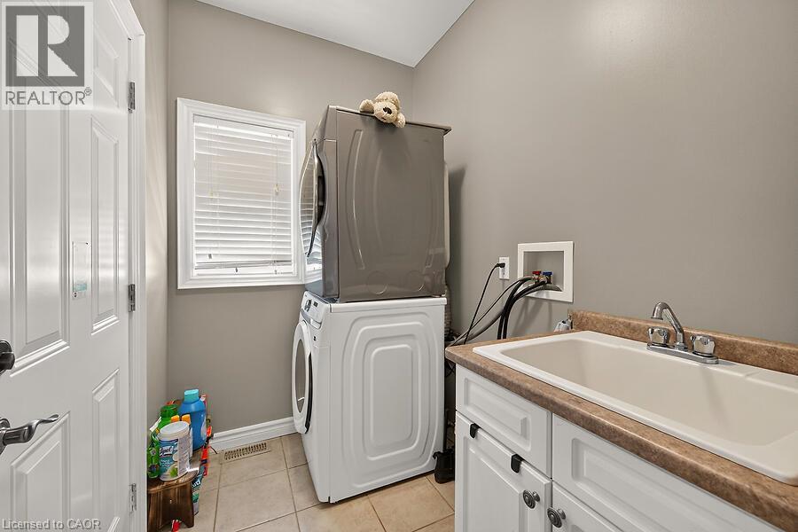 19 Sparrow Way, Port Dover, Ontario  N0A 1N5 - Photo 33 - 40852484