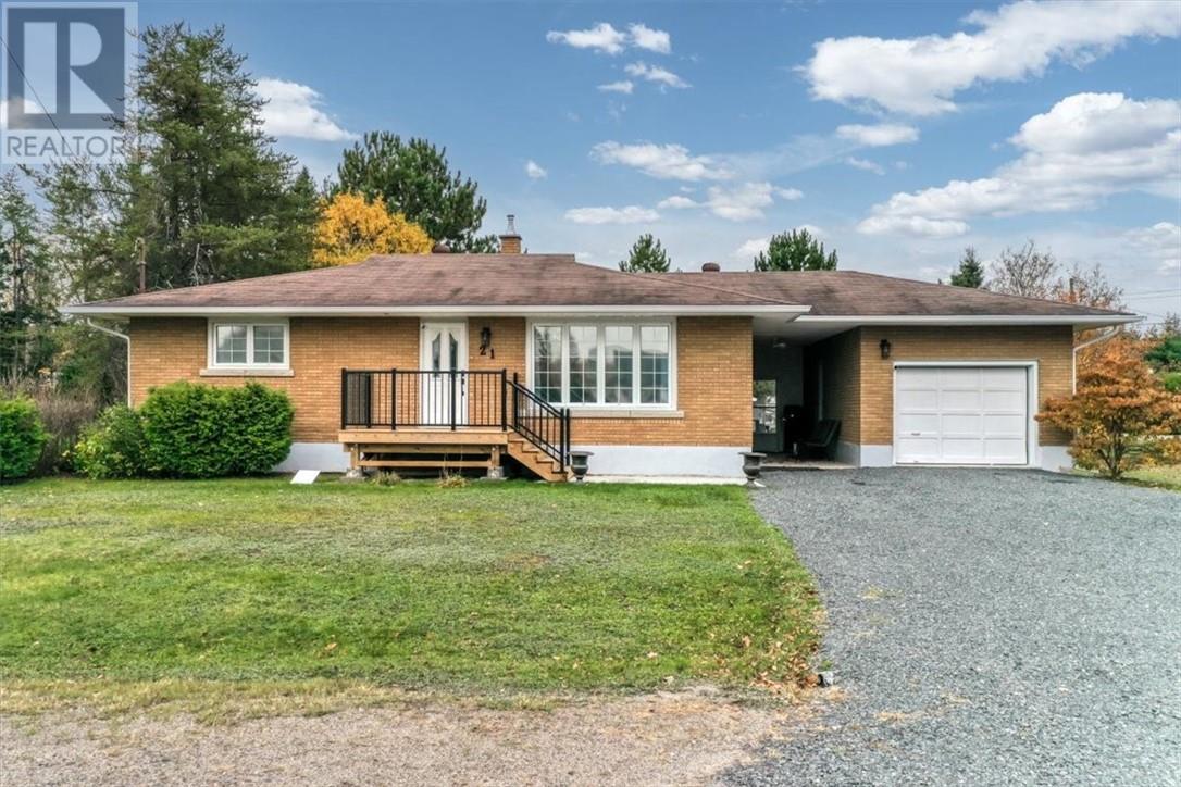 21 Richard Court, Dowling, Ontario  P0M 1R0 - Photo 1 - 2130968