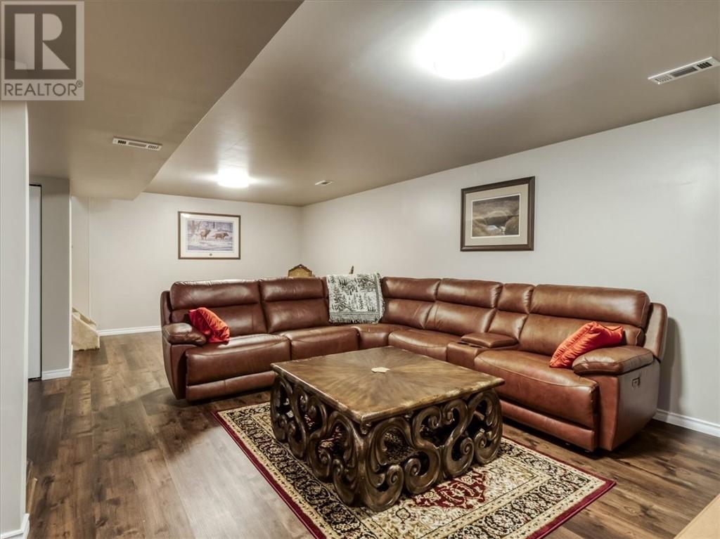 21 Richard Court, Dowling, Ontario  P0M 1R0 - Photo 30 - 2130968