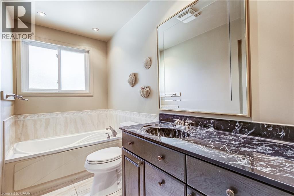 1360 Majestic Drive, Burlington, Ontario L7M 1G3 - Photo 26 - 40868993