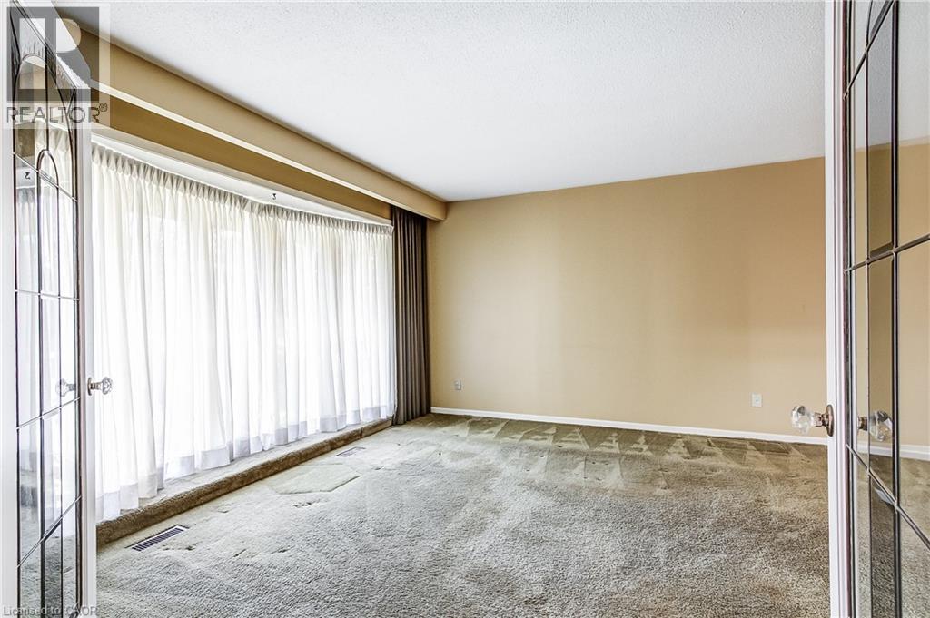 1360 Majestic Drive, Burlington, Ontario L7M 1G3 - Photo 7 - 40868993