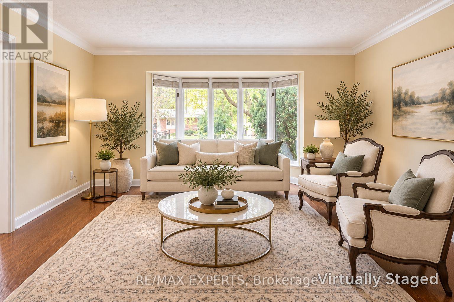 11 Knollside Drive, Richmond Hill, Ontario  L4C 4W7 - Photo 5 - N14086268