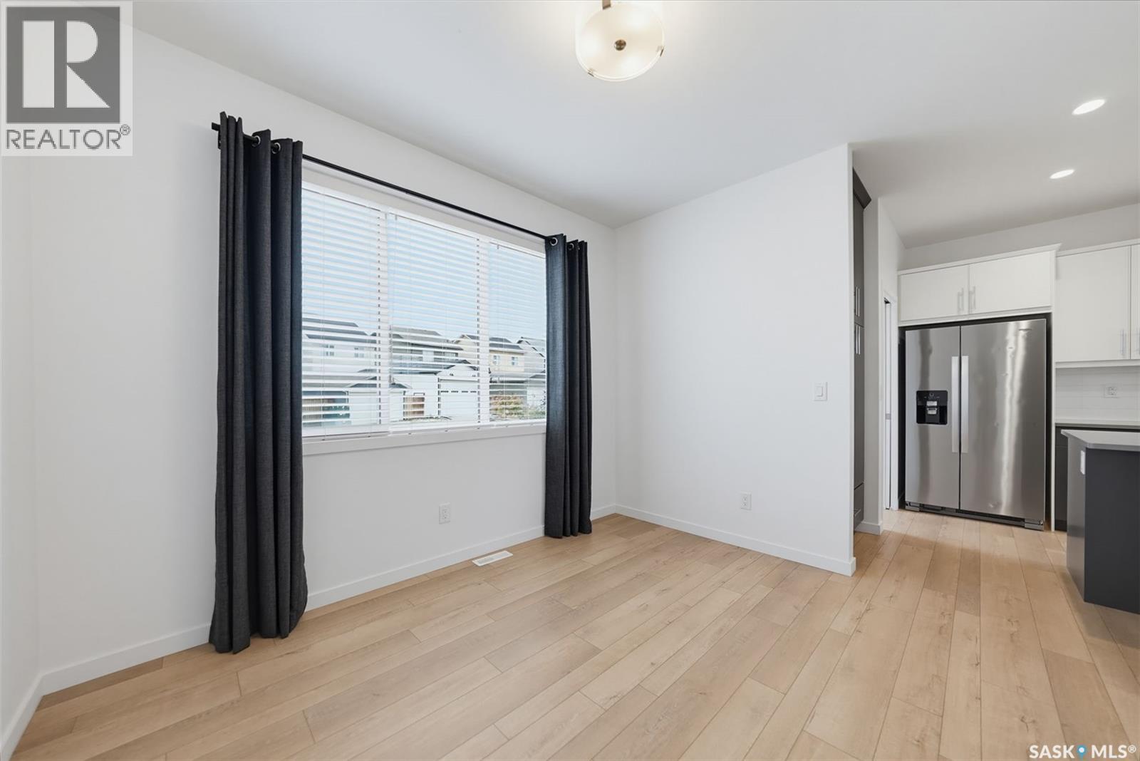 2022 Brighton Common, Saskatoon, Saskatchewan  S7V 0M7 - Photo 10 - SK051251