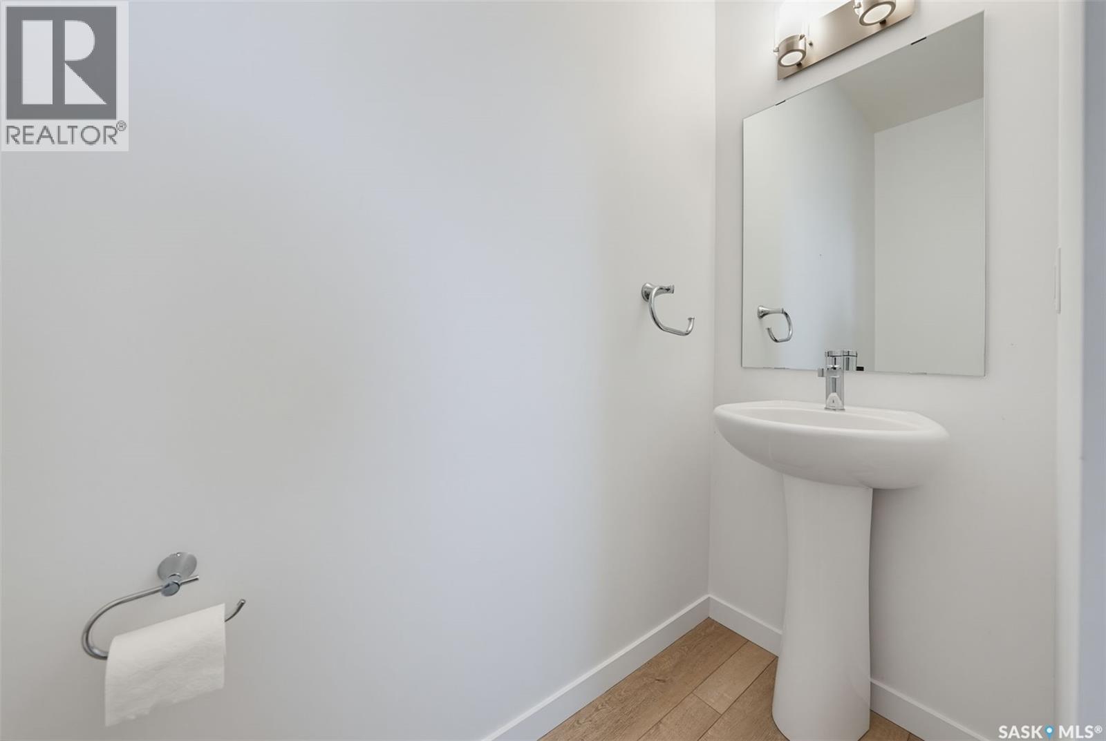 2022 Brighton Common, Saskatoon, Saskatchewan  S7V 0M7 - Photo 12 - SK051251