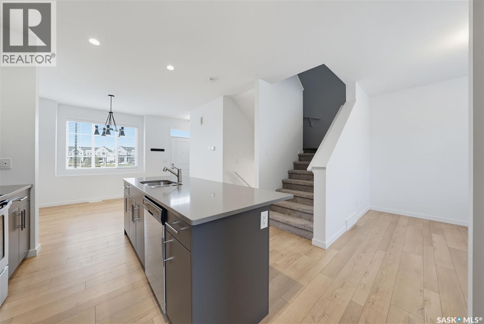2022 Brighton Common, Saskatoon, Saskatchewan  S7V 0M7 - Photo 8 - SK051251