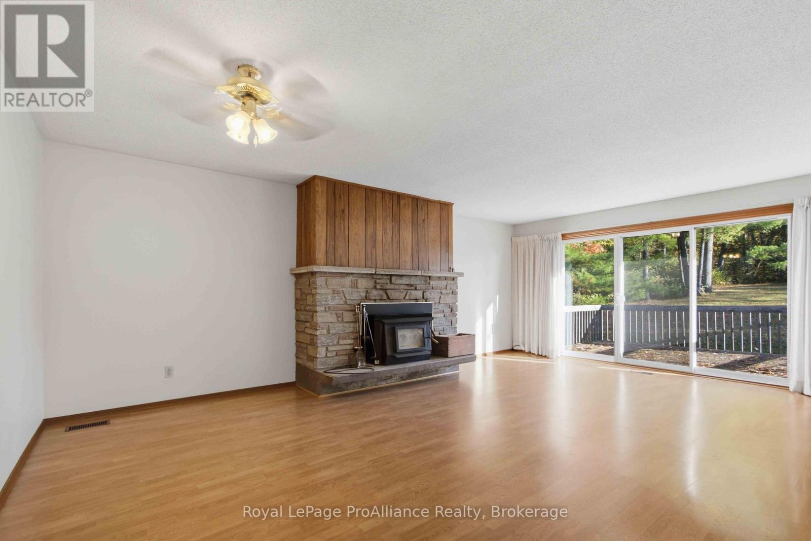1347 Stockdale Road, Quinte West, Ontario  K8V 5P6 - Photo 5 - X14086836