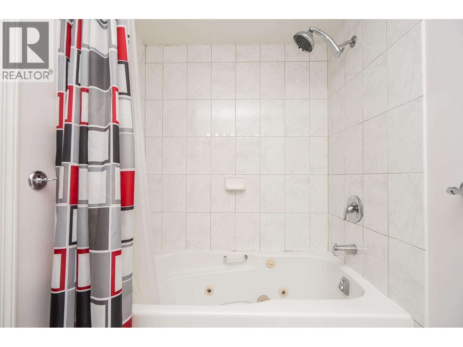 1802 9633 Manchester Drive, Burnaby, British Columbia  V3N 4Y9 - Photo 21 - R3175822