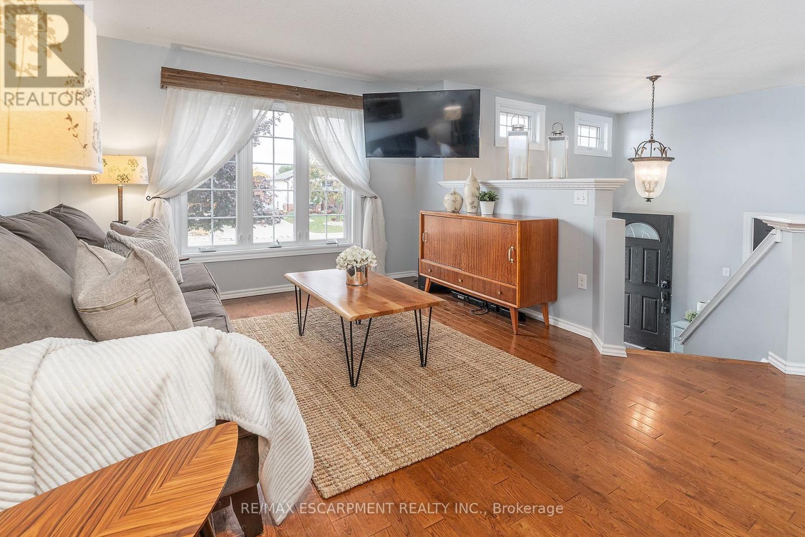 6 Stuart Street, Haldimand, Ontario  N3W 2L3 - Photo 6 - X14084544