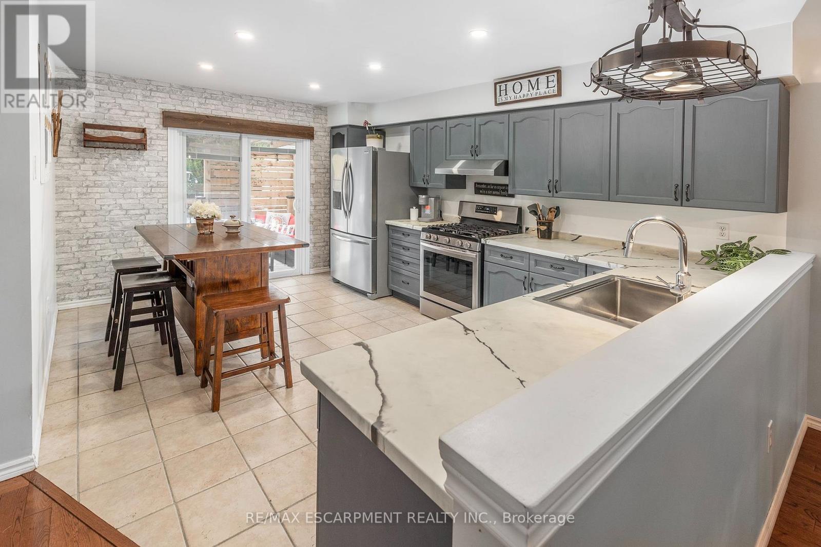 6 Stuart Street, Haldimand, Ontario  N3W 2L3 - Photo 13 - X14084544