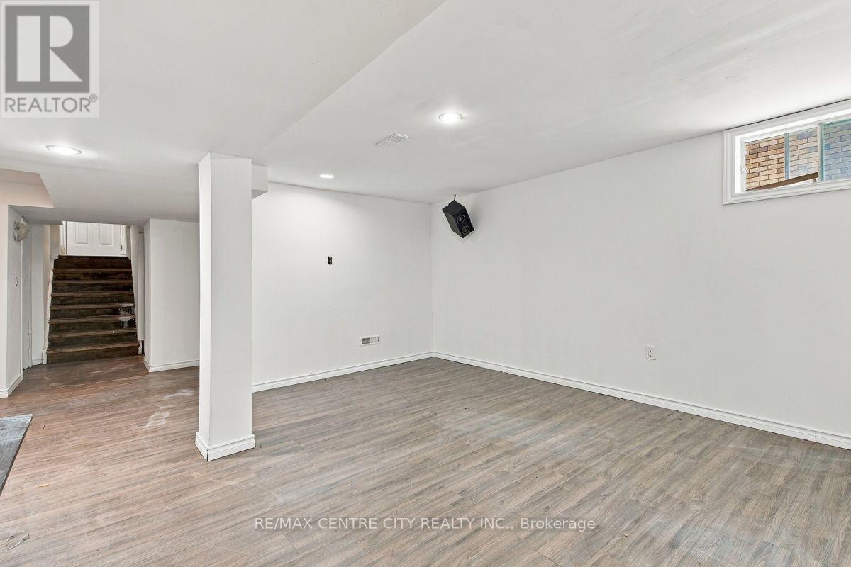 22 Graydon Street, London East, Ontario  N5W 2H7 - Photo 27 - X14086870