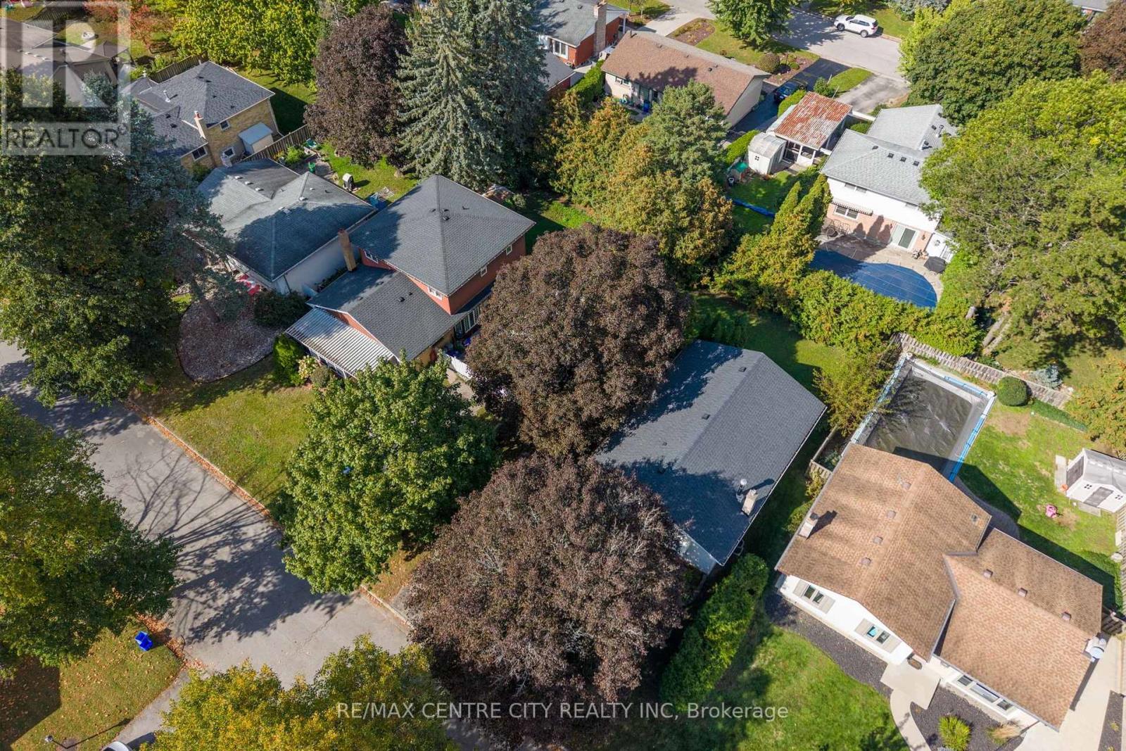 740 Dunboyne Crescent, London North, Ontario  N5X 1Y1 - Photo 24 - X14086966
