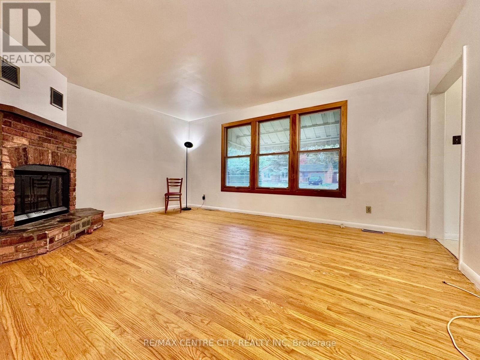 740 Dunboyne Crescent, London North, Ontario  N5X 1Y1 - Photo 8 - X14086966