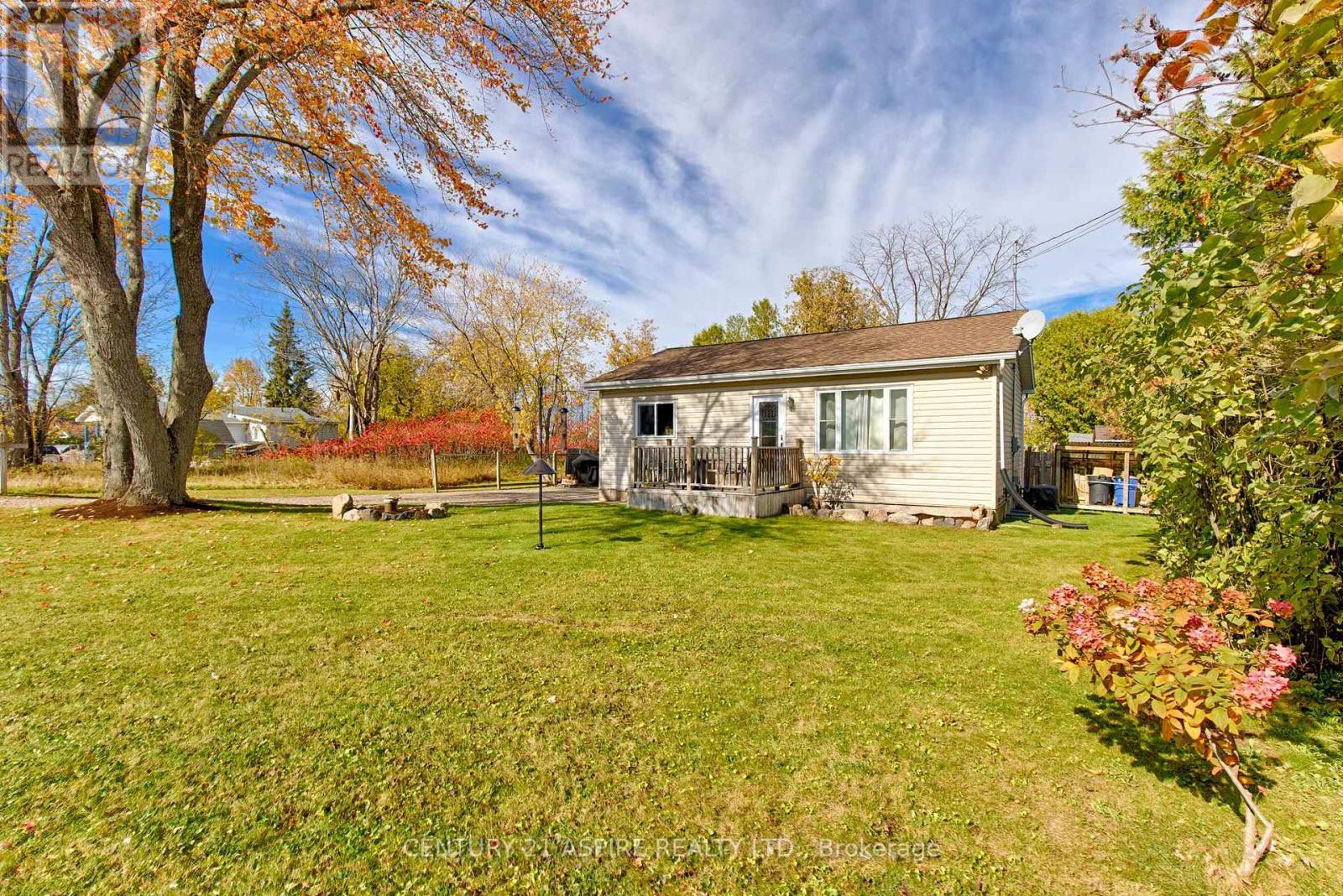 106 Forest Lea Road, Laurentian Valley, Ontario  K8A 7B8 - Photo 3 - X14086692