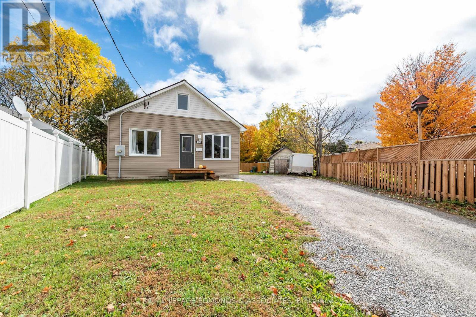 A - 465A FRANCIS STREET, Pembroke, Ontario