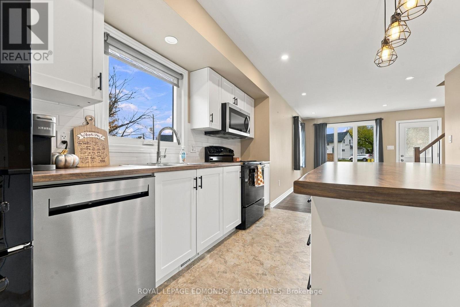 A - 465a Francis Street, Pembroke, Ontario  K8A 4X9 - Photo 6 - X14086818