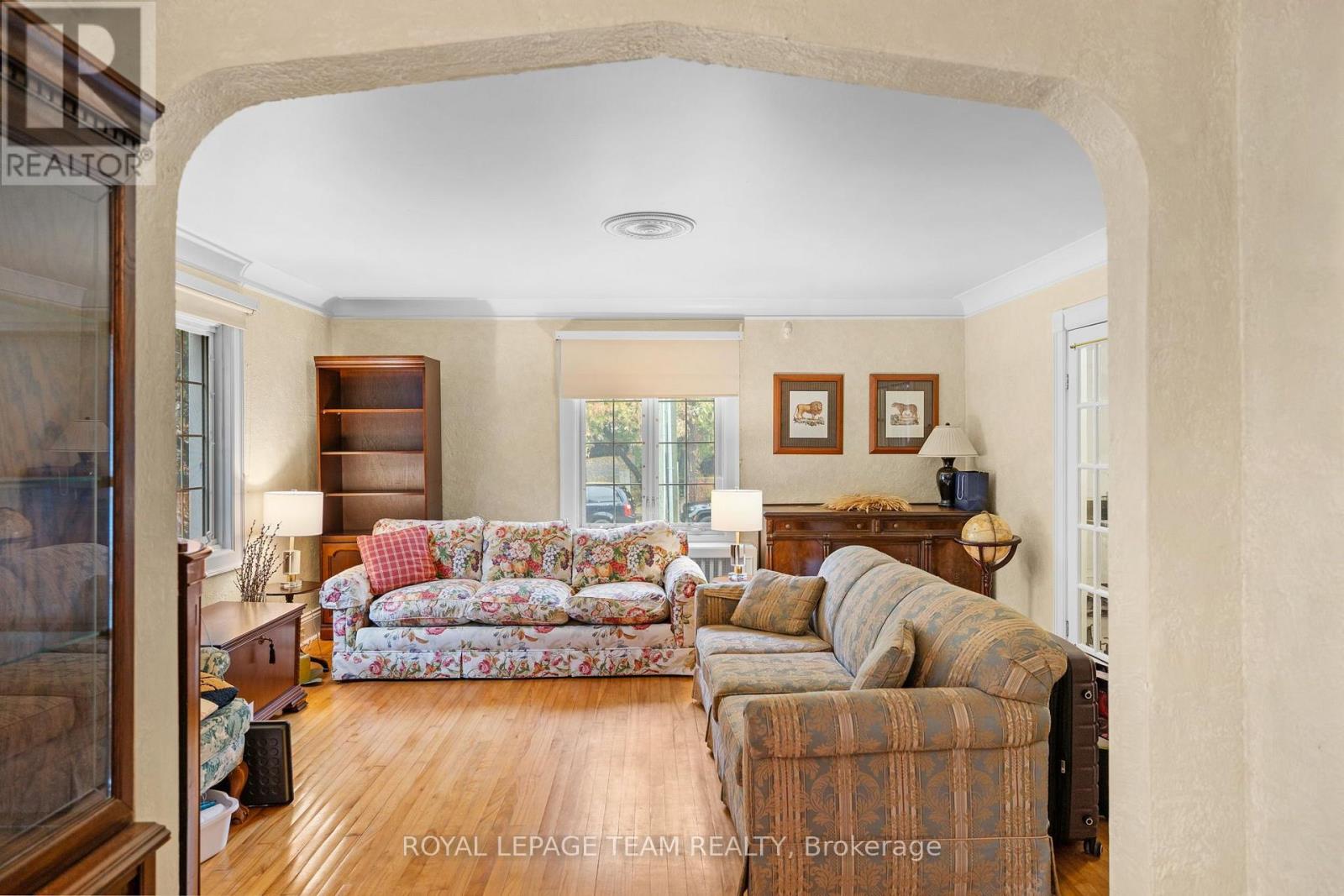 96 Putman Avenue, Ottawa, Ontario  K1M 1Z6 - Photo 4 - X14086644