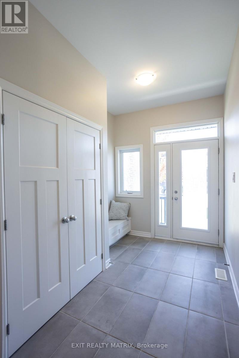 735 Namur Street, Russell, Ontario  K0A 1W0 - Photo 3 - X14086664