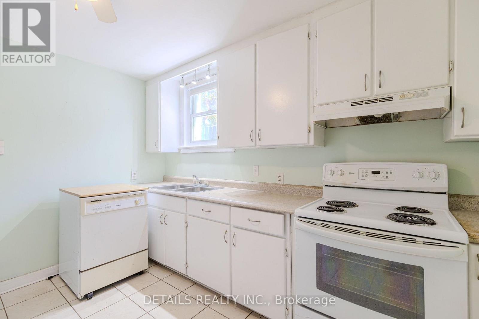 285 Columbus Avenue, Ottawa, Ontario  K1K 1P3 - Photo 26 - X14086792