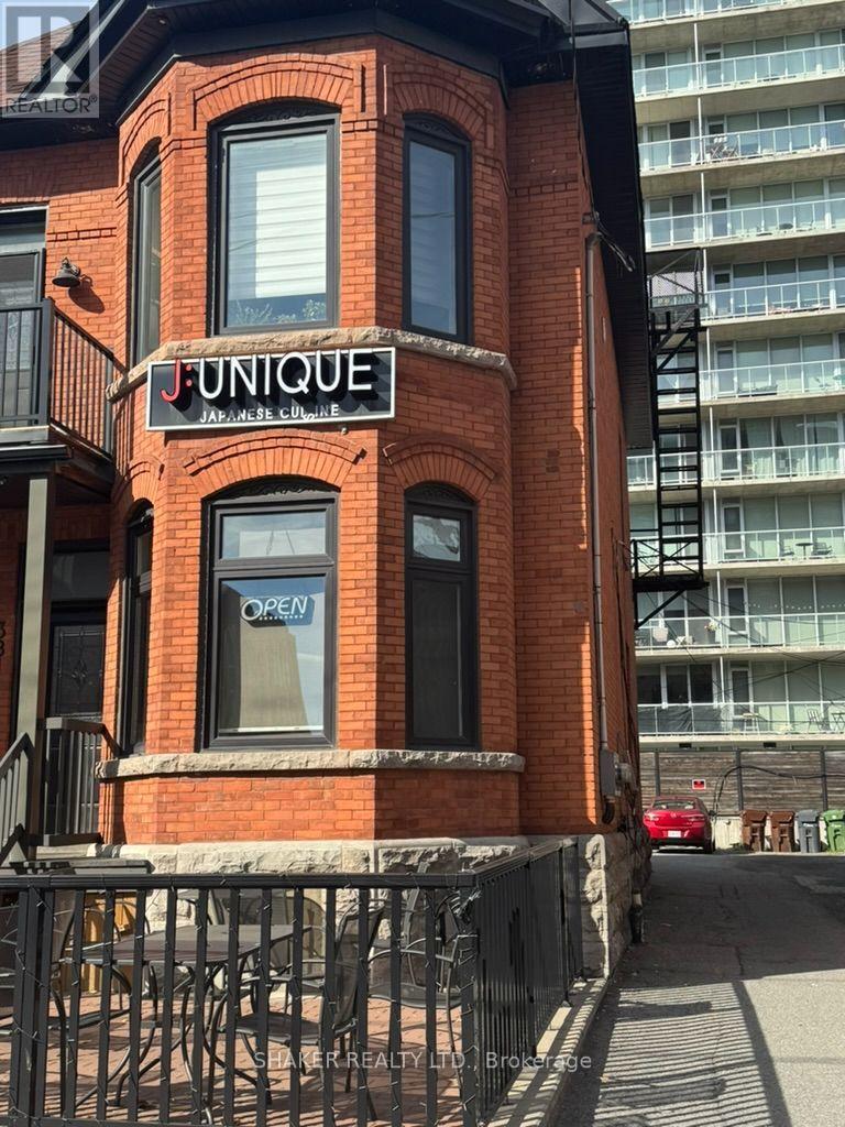 381 Cooper Street, Ottawa, Ontario  K2P 0G8 - Photo 2 - X14086796