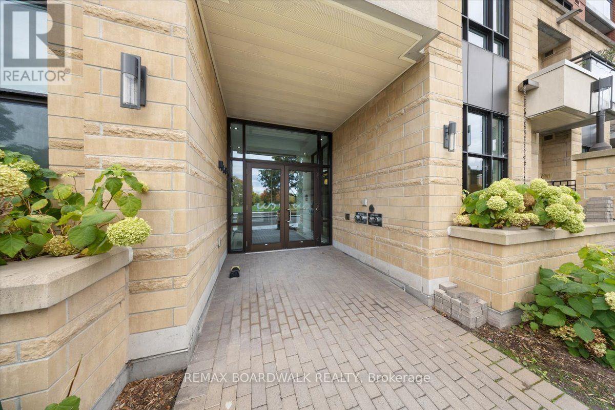 316 Bruyere Street, Ottawa, Ontario  K1N 0C3 - Photo 3 - X14086814