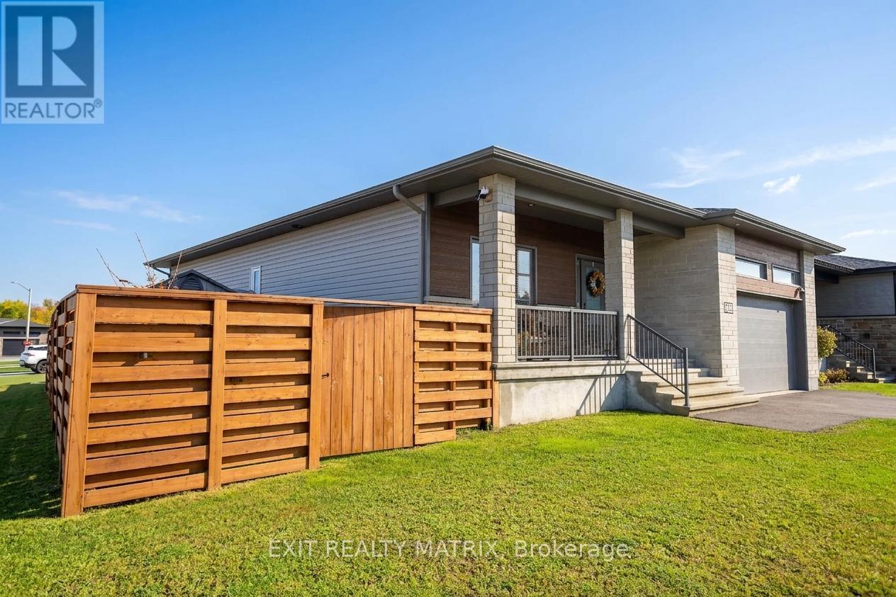 203 Filion Street, Russell, Ontario  K0A 1W0 - Photo 4 - X14086916