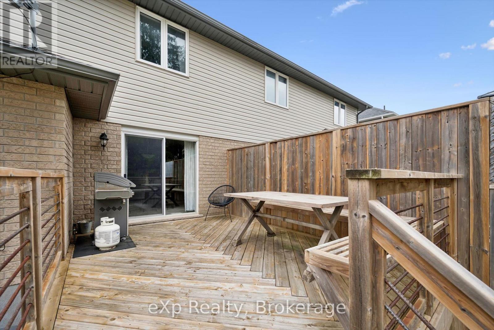 41 Stumpf Street, Centre Wellington, Ontario  N0B 1S0 - Photo 37 - X14086700