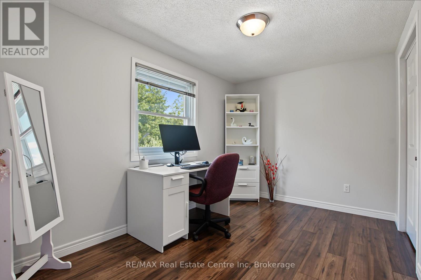 210 Elmira Road S, Guelph, Ontario  N1K 1P7 - Photo 10 - X14086856