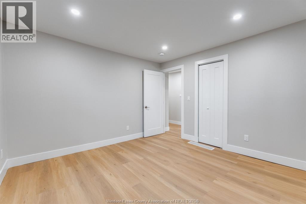 1462 Labadie, Windsor, Ontario  N8Y 4H1 - Photo 13 - 26021728