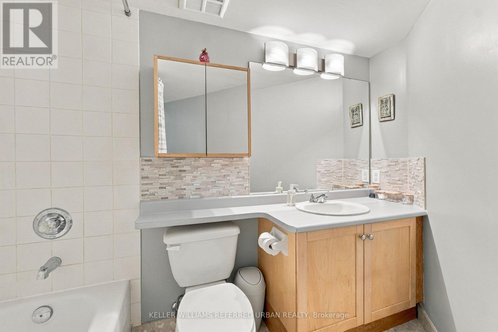 1102 - 650 Queens Quay W, Toronto, Ontario  M5V 2Y7 - Photo 19 - C14086840