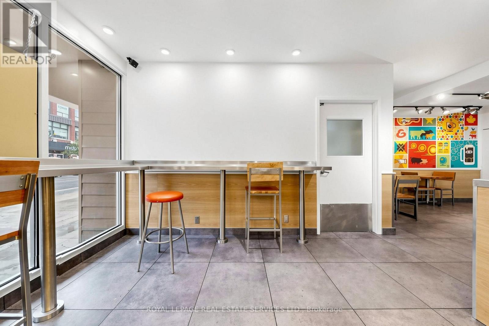 500 Bloor Street W, Toronto, Ontario  M5S 1Y3 - Photo 5 - C14086860