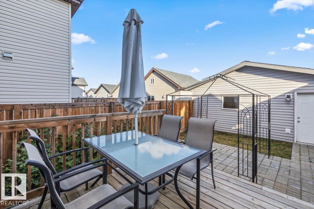 3122 ARTHURS CR SW