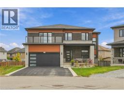 15 SAINT ANTHONY Place, Hamilton, Ontario