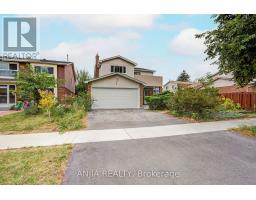 3 MOSSBROOK CRESCENT, Toronto, Ontario