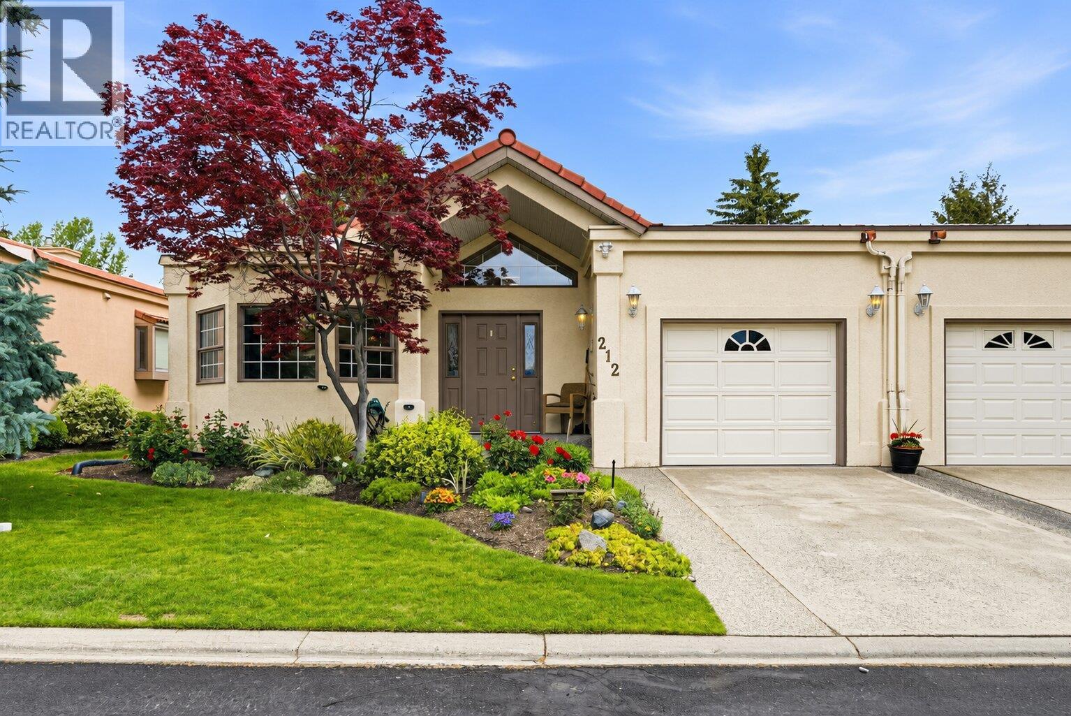 650 Lexington Drive Unit# 212, Kelowna, British Columbia