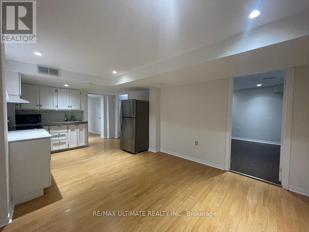 101 Convoy Crescent, Vaughan (Vellore Village), Ontario  L6A 3H3 - Photo 2 - N14086858
