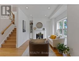 11 MAPLE PARK WAY, Markham, Ontario