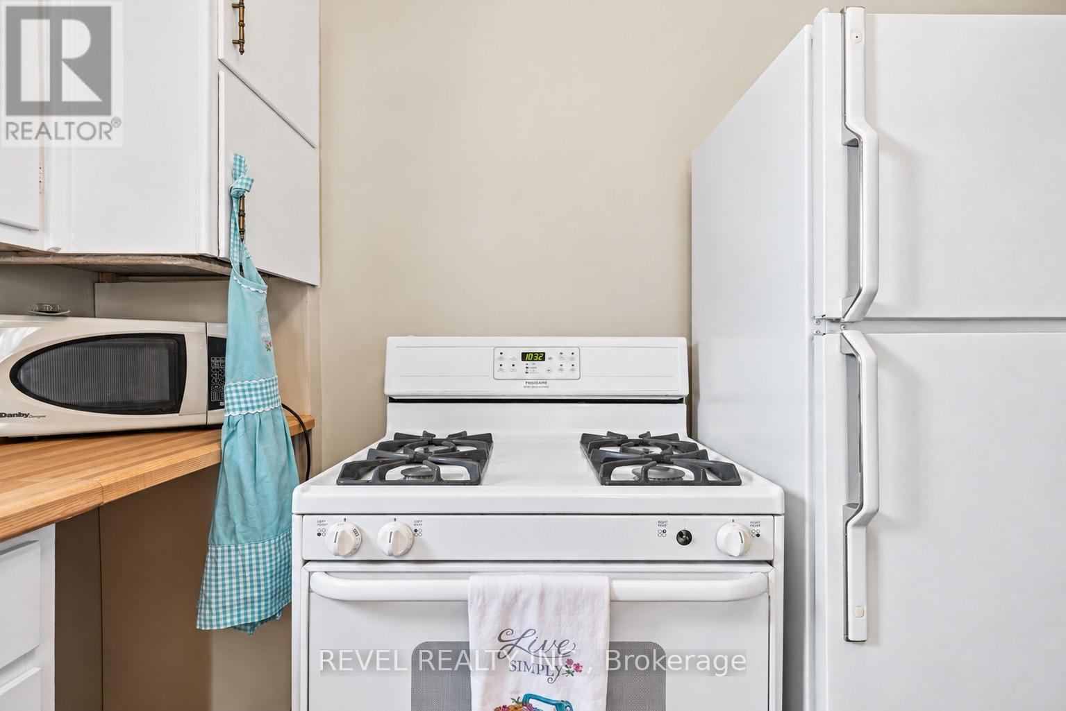 47 Coulson Avenue, Essa, Ontario  L3W 0L5 - Photo 9 - N14086986