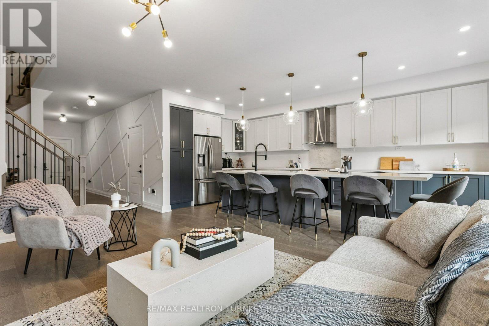 4 Gord Matthews Way, Uxbridge, Ontario  L9P 0E9 - Photo 12 - N14086996