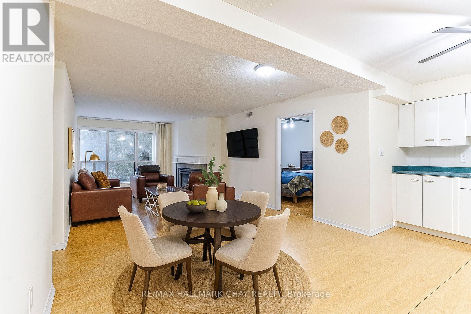 216 - 120 Bell Farm Road, Barrie (Alliance), Ontario  L4M 6J2 - Photo 10 - S14086748