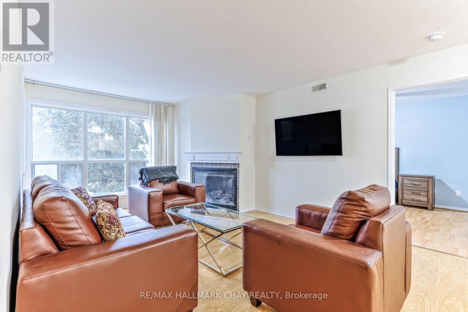 216 - 120 Bell Farm Road, Barrie (Alliance), Ontario  L4M 6J2 - Photo 13 - S14086748