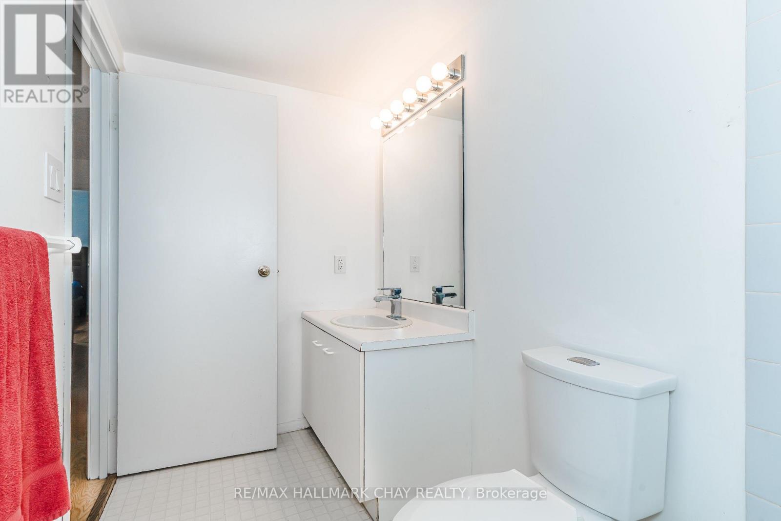 216 - 120 Bell Farm Road, Barrie (Alliance), Ontario  L4M 6J2 - Photo 23 - S14086748