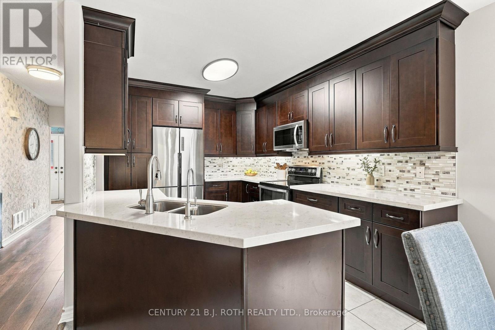 14 Bloxham Place, Barrie (Bayshore), Ontario L4N 9K2 - Photo 14 - S14086774