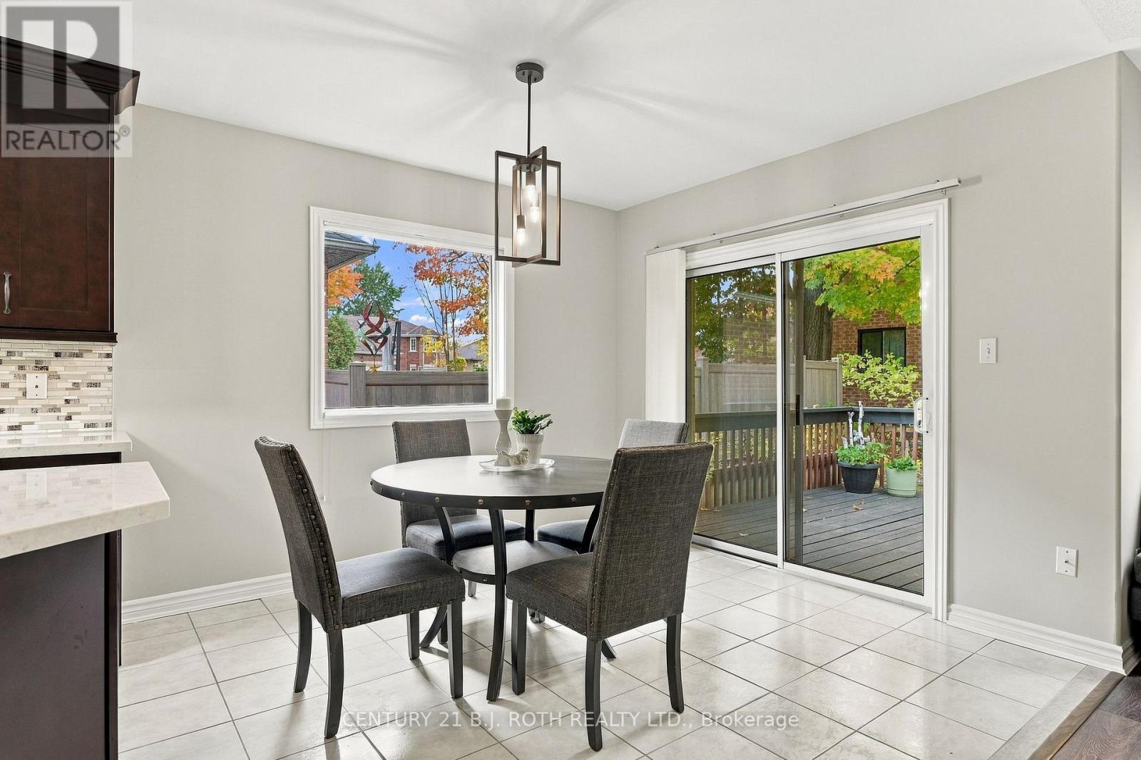 14 Bloxham Place, Barrie (Bayshore), Ontario L4N 9K2 - Photo 22 - S14086774